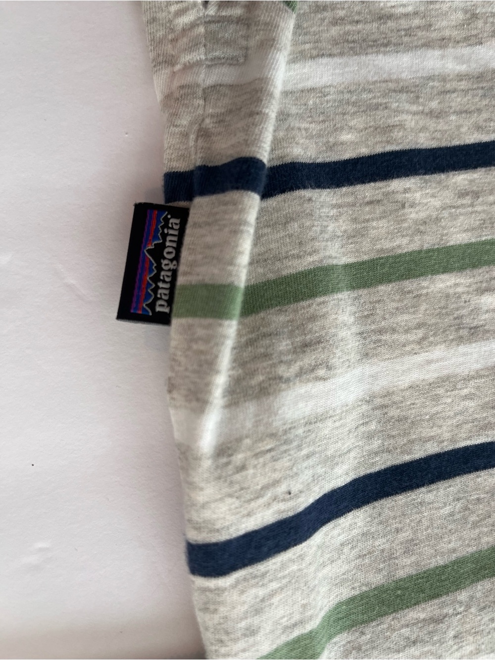 Patagonia Men's Short Sleeve Polo Shirt with Navy & Green Stripes - Picture 4 of 7